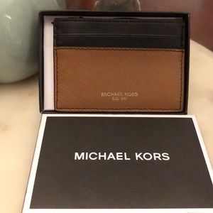 NWT MK CARD CASE LUGGAGE